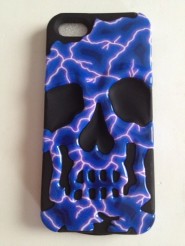 Iphone5 Blue Lighting / black skullcap Hybrid protective cover