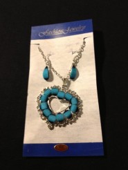 Diamond like Truquoise Blue color Heart Shape Necklace / Earring Set.